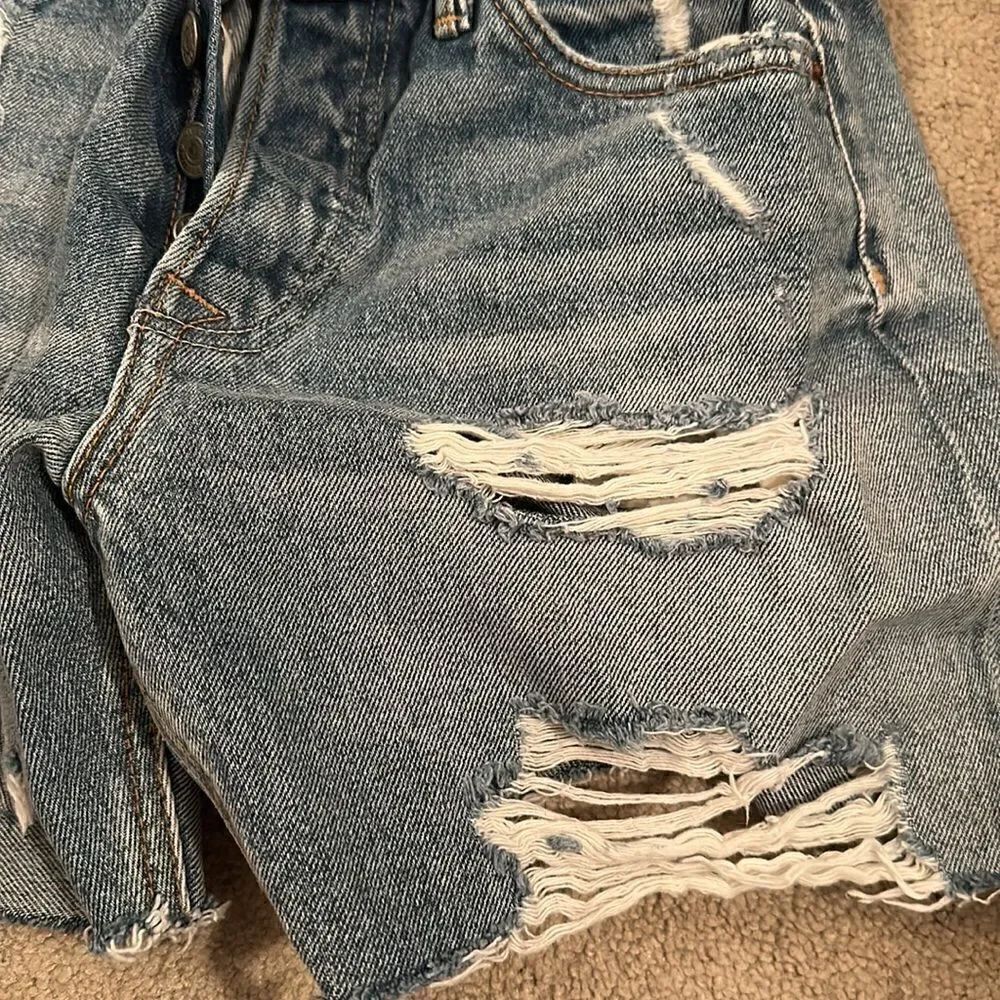 Girlfriend Jean Short New 23 - Picture 3 of 4